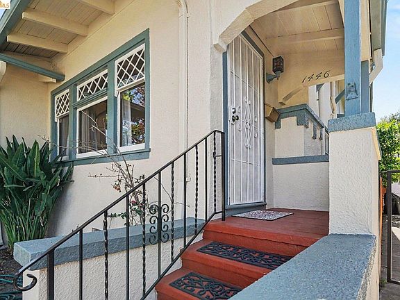 5th image of 1446 Fernside Blvd