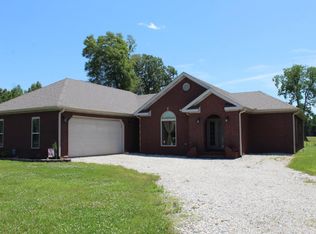588 Vaughn Dr, Paragould, AR 72450