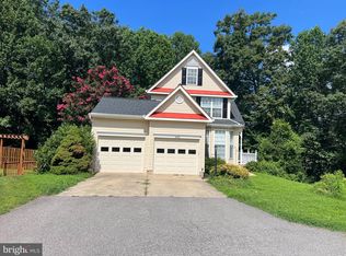 6305 Thin Leaf Pl, Woodbridge, VA 22193