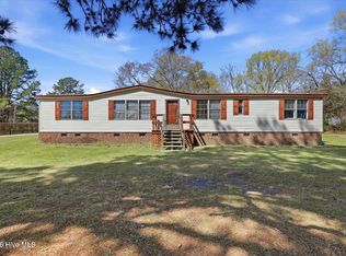 452 Pitt County Line Rd, Grifton, NC 28530