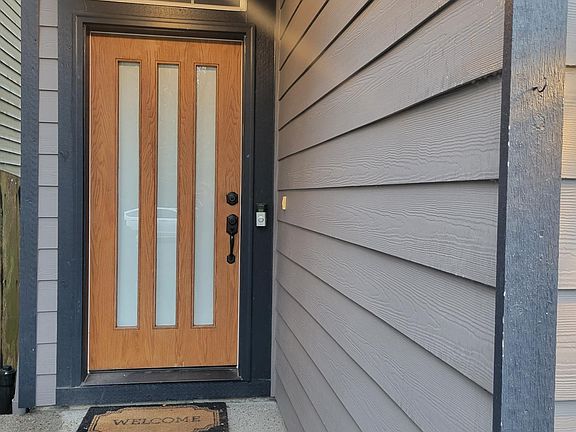 2nd image of 2099 NW 3rd Ave