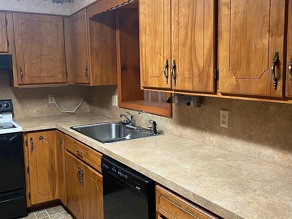 4th image of 10571 Stephenson Dr