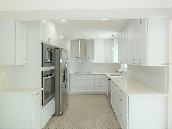 5th image of 6037 21st Ave N