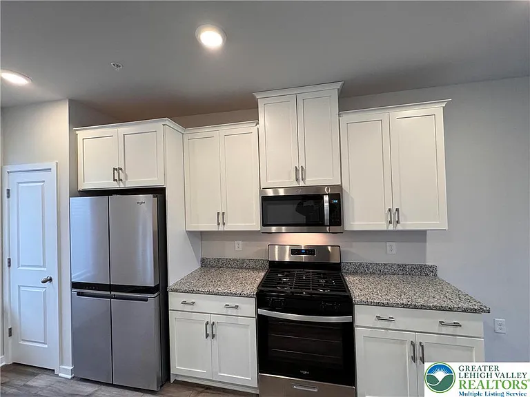 7634 Clayton Ave — Photo 7
