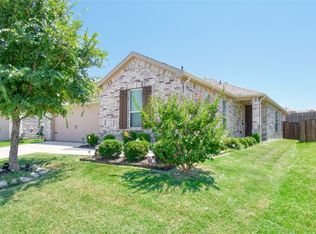 2608 Wayne Ave, Roanoke, TX 76227
