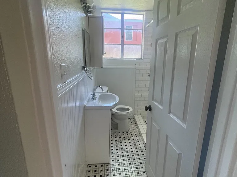 3817 Maplewood Ave #A — Photo 13