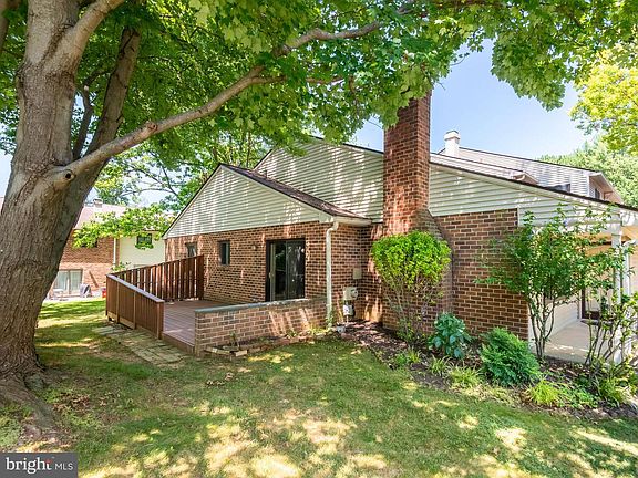 5th image of 101 Camsten Ct