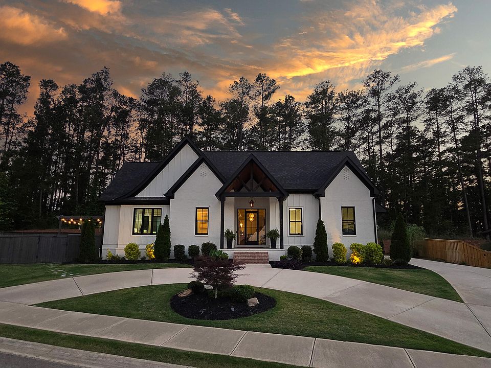 1st image of 720 Campana Dr
