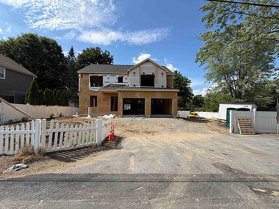 4th image of 38 Bell Street