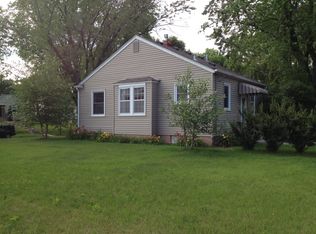 3253 Edgewood Ave S, Saint Louis Park, MN 55426