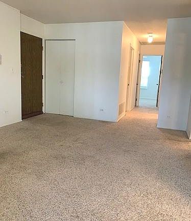 2nd image of 225 Deerpath Ct Unit C2