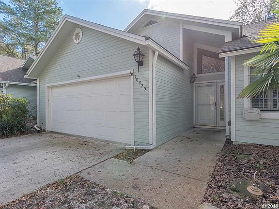 2nd image of 10225 NW 32nd Pl