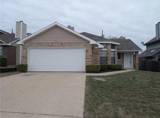 912 Turner Ct, Cedar Hill, TX 75104