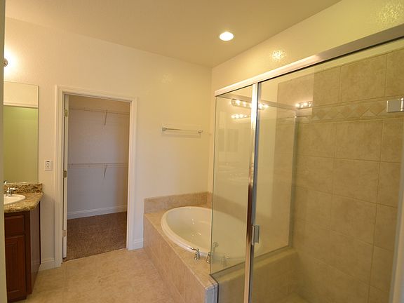 5th image of 260 Martis Valley Cir