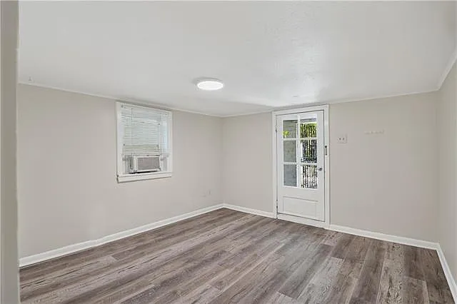 7600 Burthe St #A — Photo 2