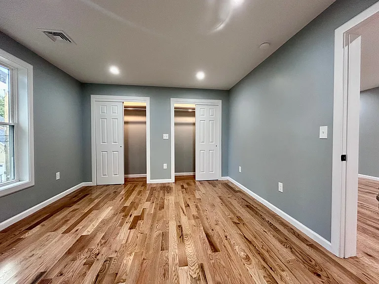 24 Vandewater St #2 — Photo 11