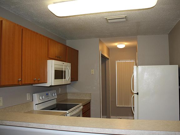 Kitchen (laundry hook to the right)