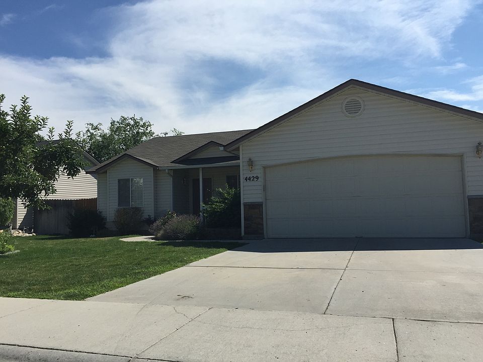 1st image of 4429 S Tillamook Way