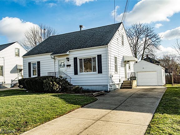 2nd image of 2767 10th St