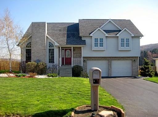1st image of 106 Edgewood Dr