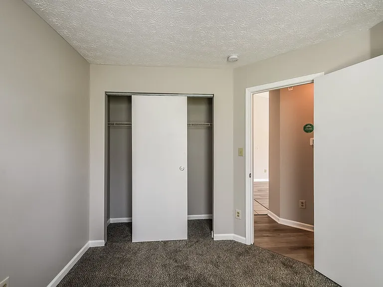 12719 Spurrington Way — Photo 16