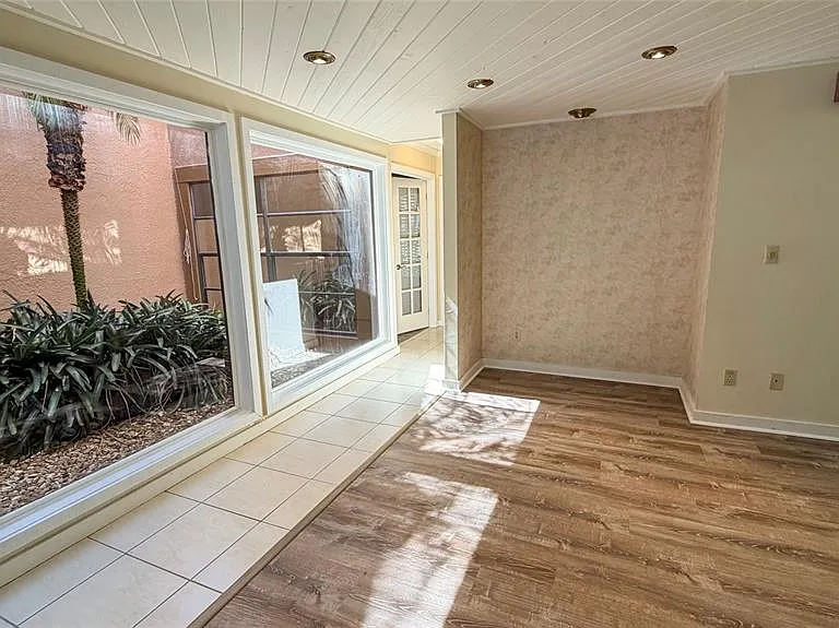8445 Cessna Dr — Photo 37