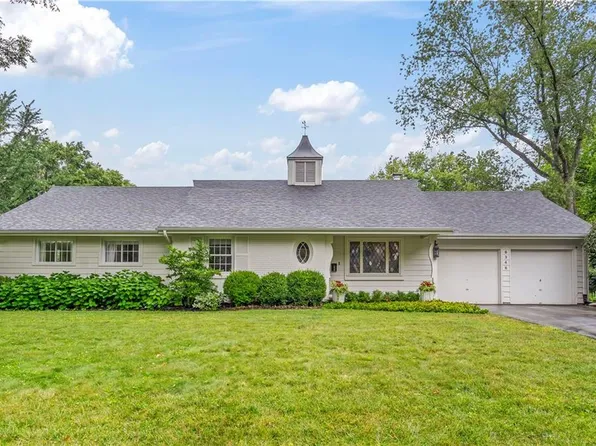 8346 Reinhardt St, Prairie Village, KS 66206