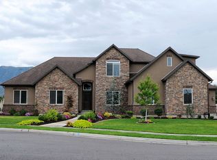 9434 N Aspen Hollow Cir, Highland, UT 84003