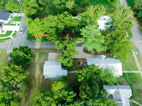 4th image of 1404 Oneal St Lot 1B