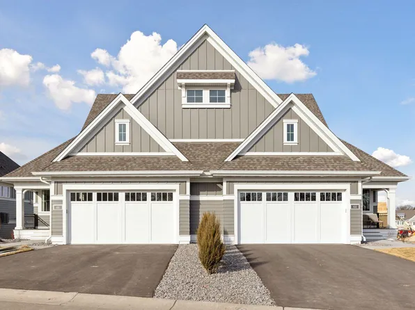 89 Spring Farm Rd, North Oaks, MN 55127