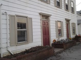 405 N Baltimore Ave APT 1, Mount Holly Springs, PA 17065