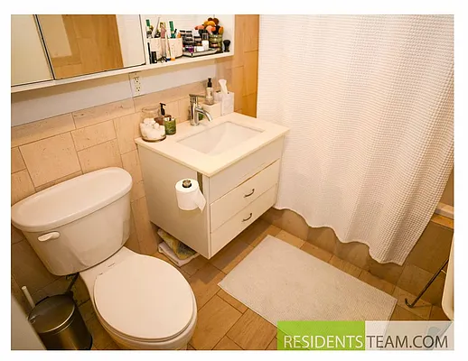 Rented by Residents Team | media 24