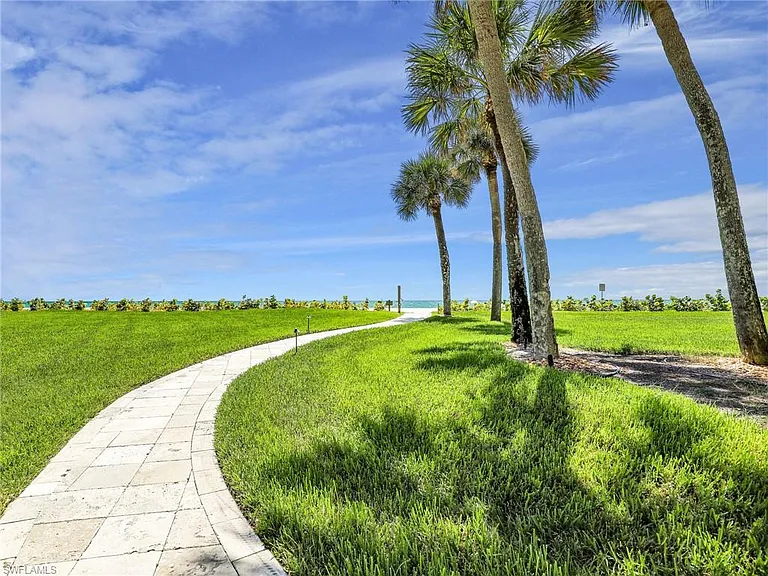 10951 Gulf Shore Dr #504 — Photo 35