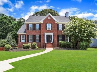 2088 Glenellen Dr NW, Kennesaw, GA 30152