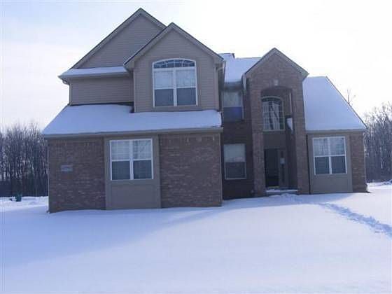 1st image of 42593 Tavistock Dr
