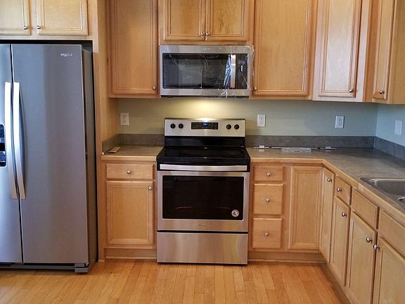 New appliances 3/19 whirlpool fridge, microwave, stove, and dishwasher