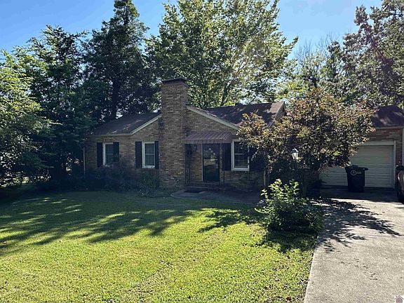 3rd image of 250 Wallace Ln