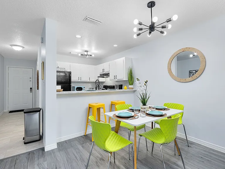 Oasis - 3165 South St. — Photo 6