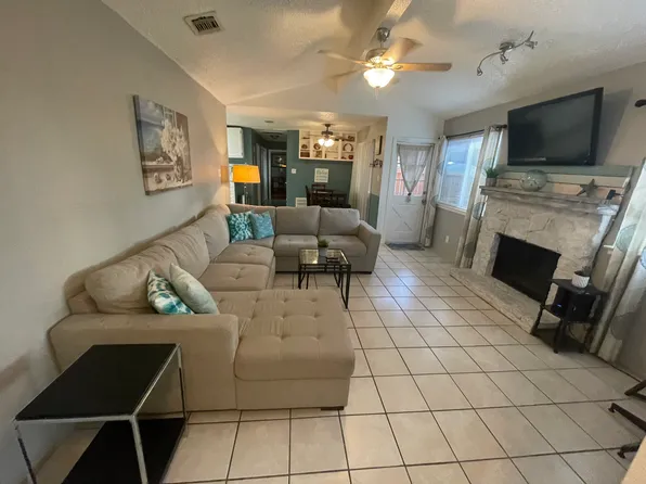 13731 Earlywood St, San Antonio, TX 78233