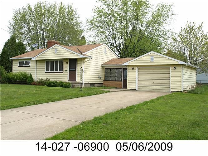 1st image of 1539 Norwood Ave