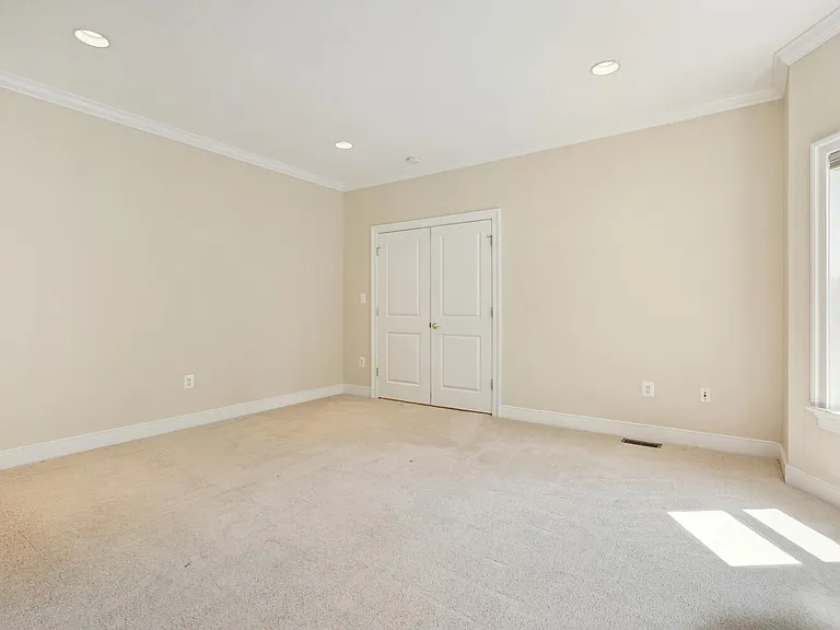 1530 Forest Villa Ln — Photo 61