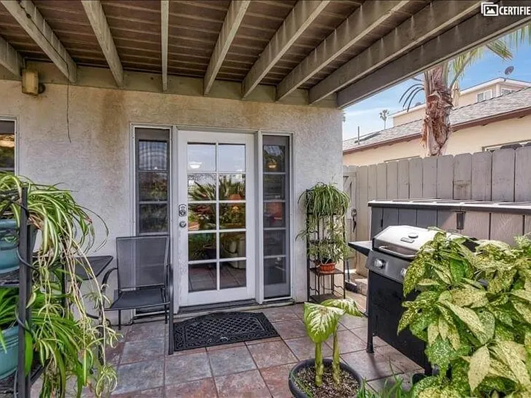 5118 W Point Loma Blvd — Photo 12