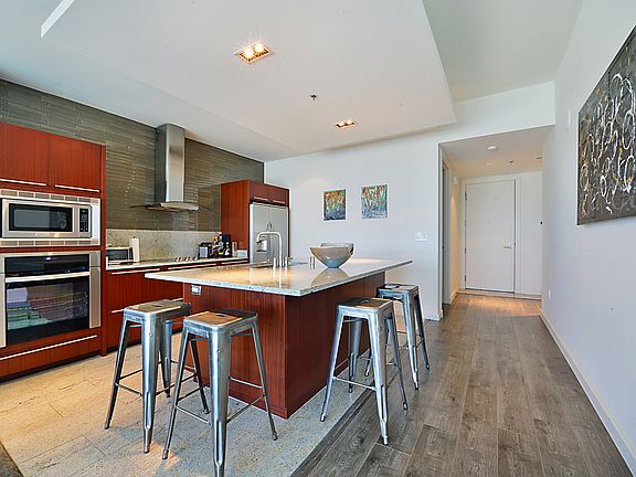3rd image of 4471 Dean Martin Dr Unit 1206