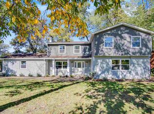 15685 Embers Dr, Mishawaka, IN