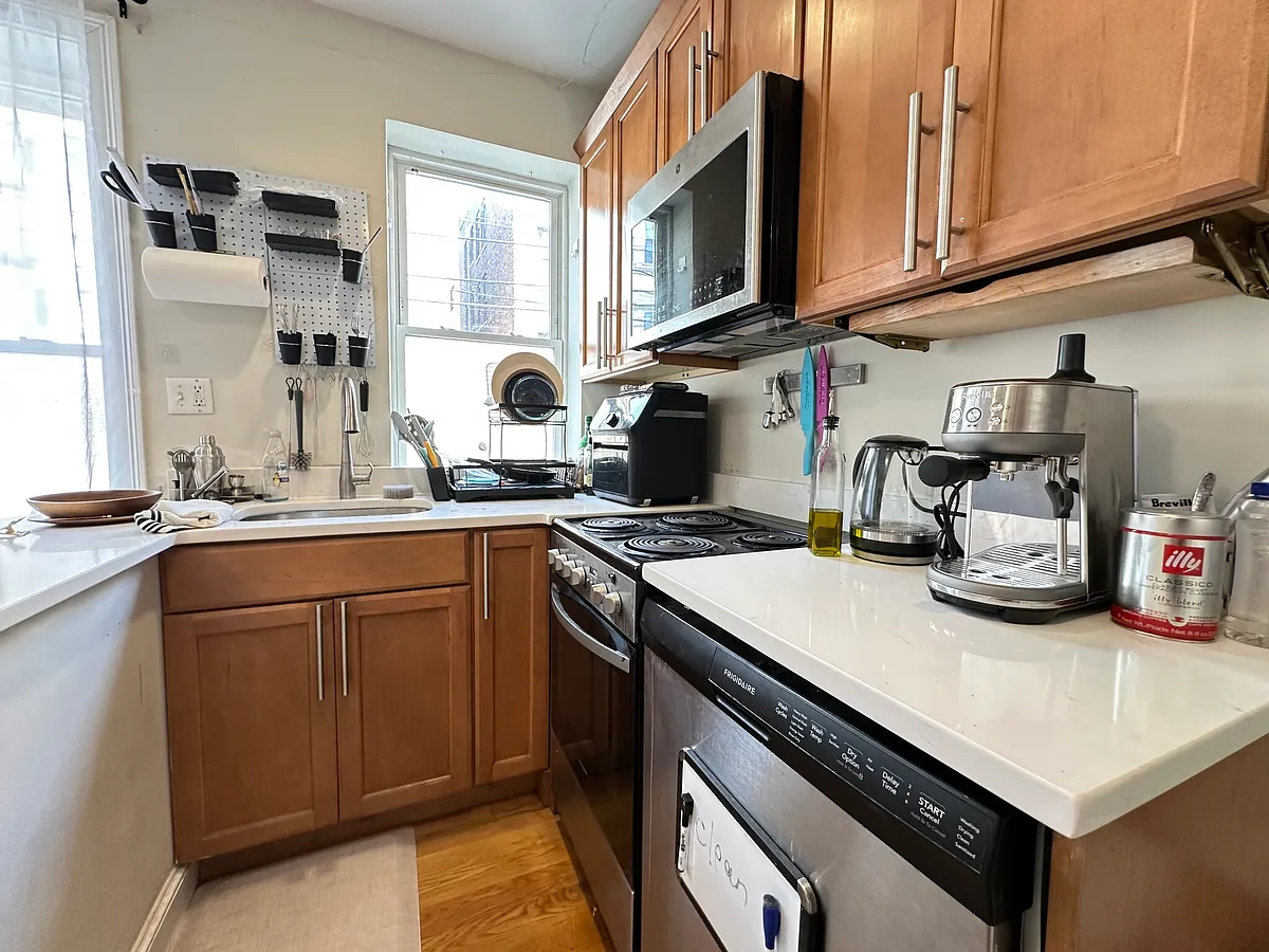 Building Photo - 836 Huntington Ave #1X