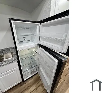 2703 Observation Dr — Photo 2
