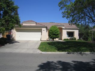 2328 E Fallbrook Ave, Fresno, CA 93720