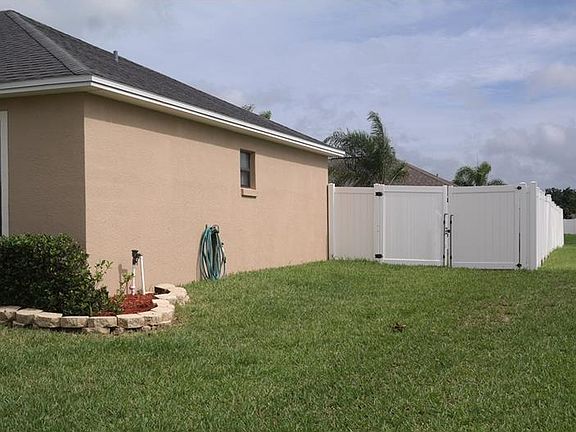 5th image of 7144 Heatherbrook Dr