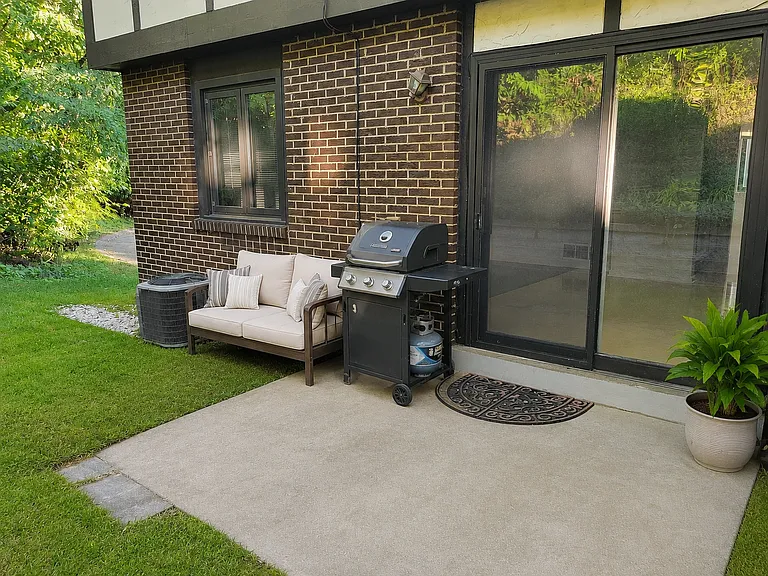 Backyard Outdoor Patio