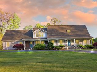 18 Lennon Rd, Lincoln, RI 02865